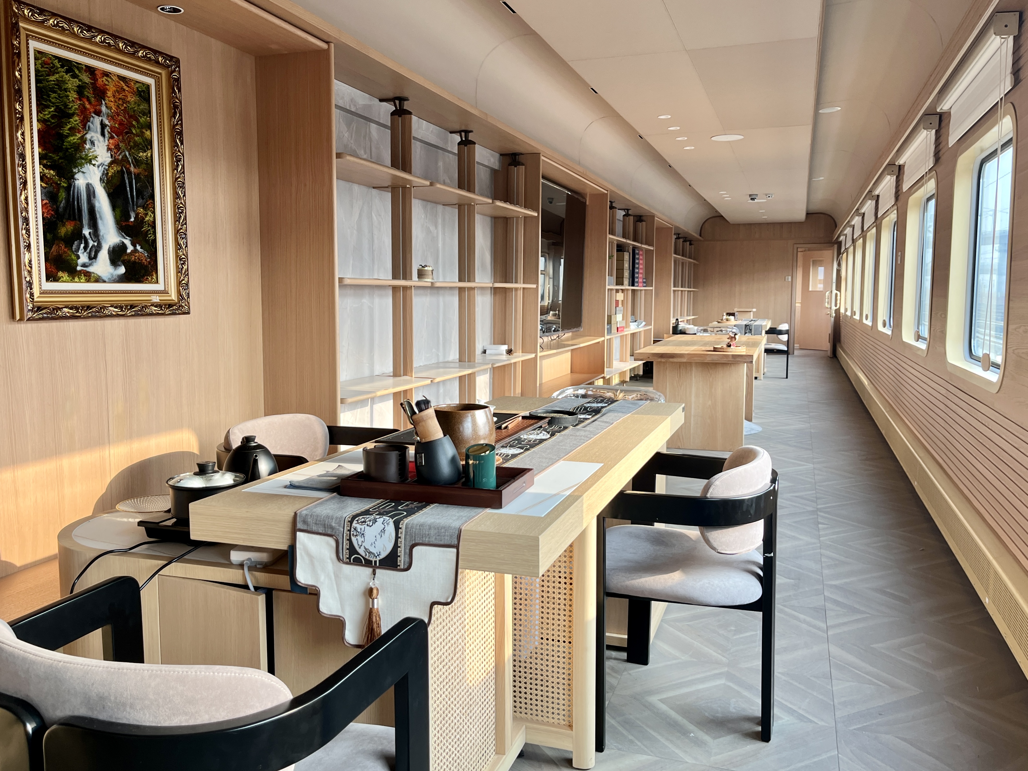 Tea and reading space aboard Lindu Express